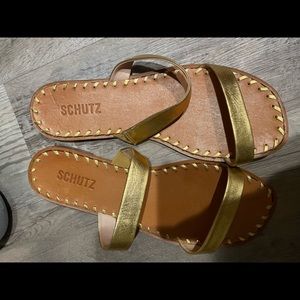 Schutz never worn gold sandals